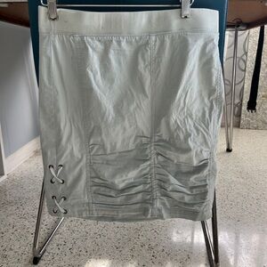 XCVI Gray Ruched Pencil Skirt Knee-Length. XS BUT FITS a MEDIUM